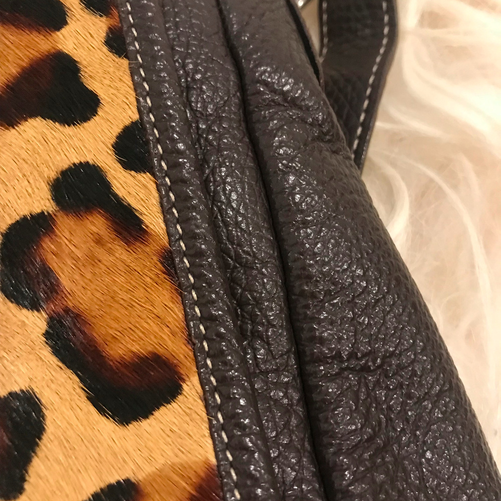Leopard Handbag/Backpack - Picture 4 of 8